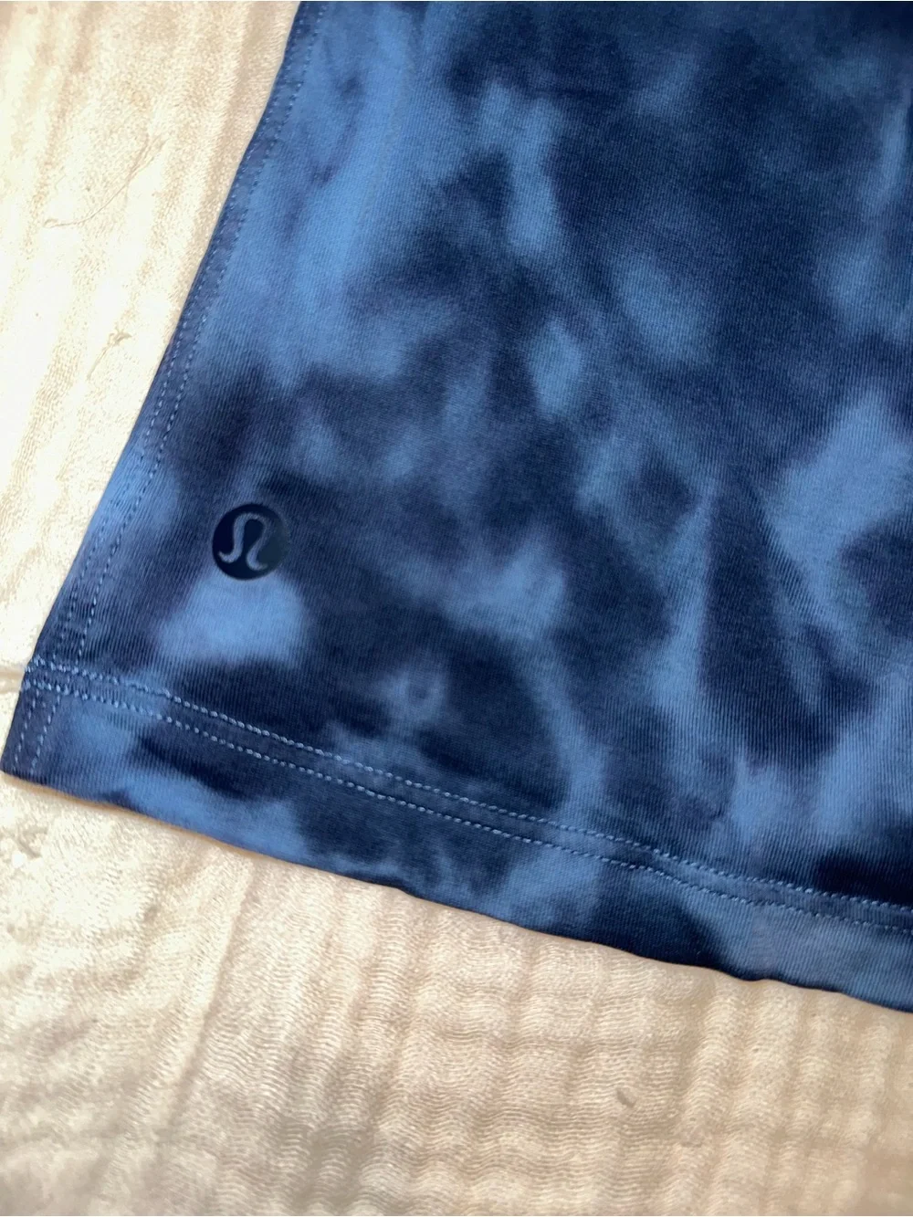 Lululemon All Yours Cotton T-Shirt Tie Dye size 6
